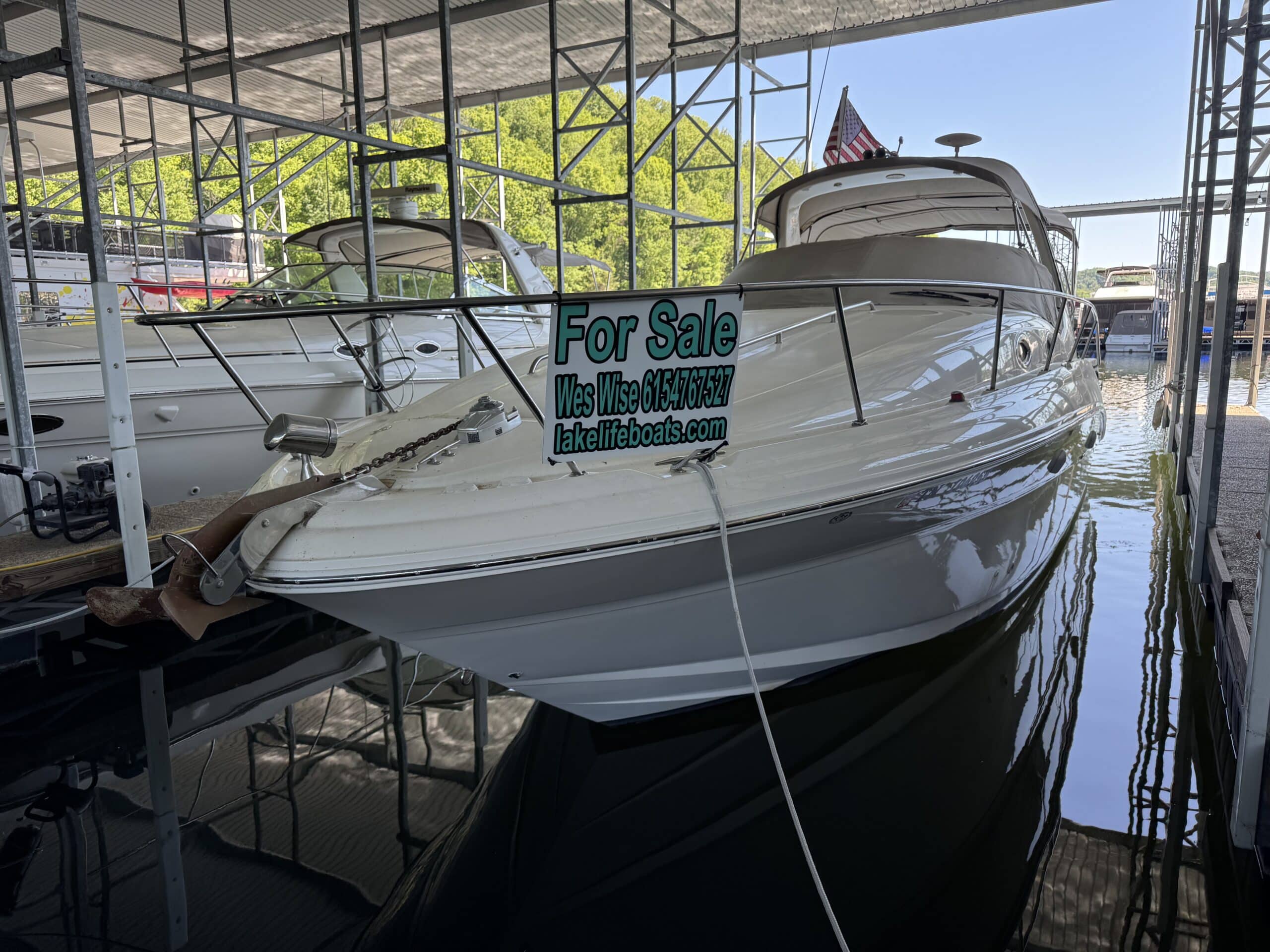 2004 SeaRay Sundancer 320 $59,000